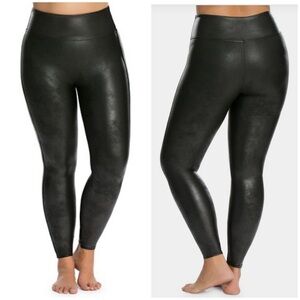 SPANX - Faux leather black leggings size 3x